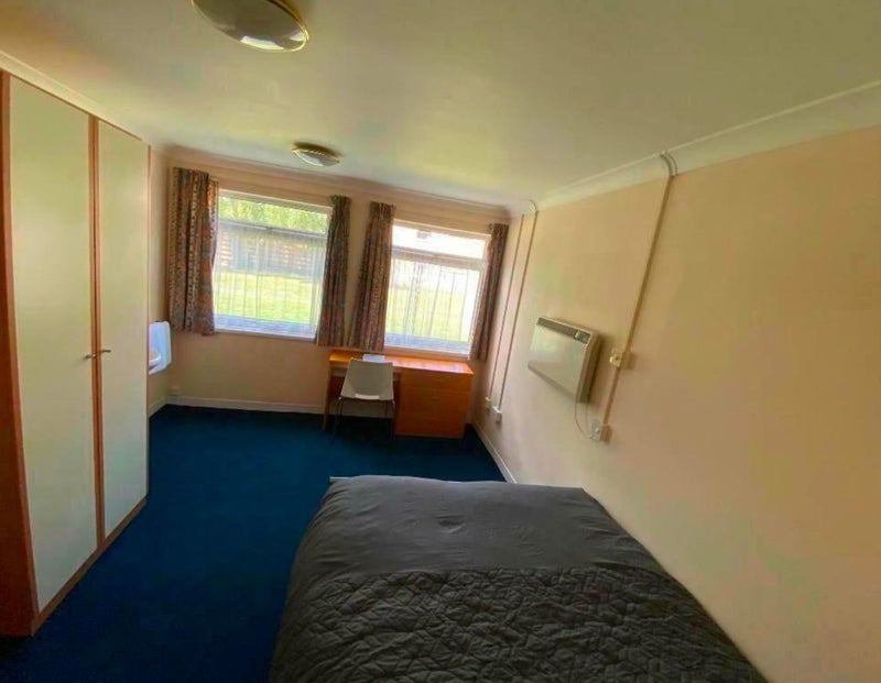 Room Queen's Way in Ipswich