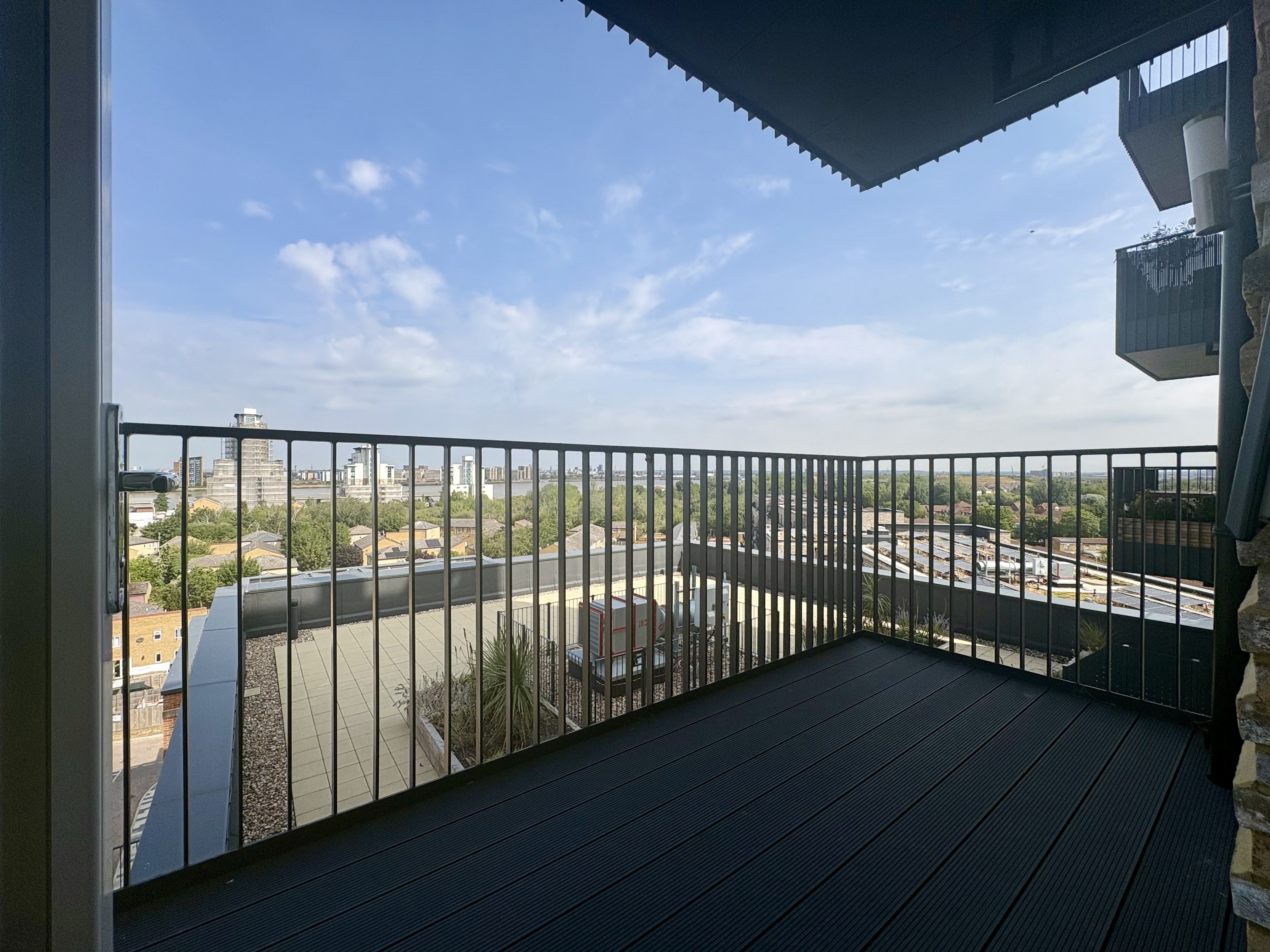 Flat Gallions View in Greater London