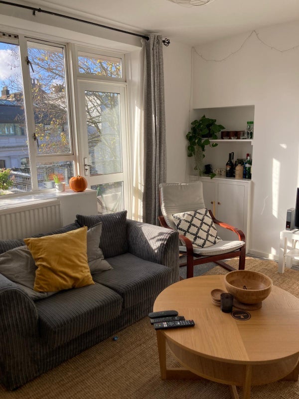 Room Packington Street in Greater London