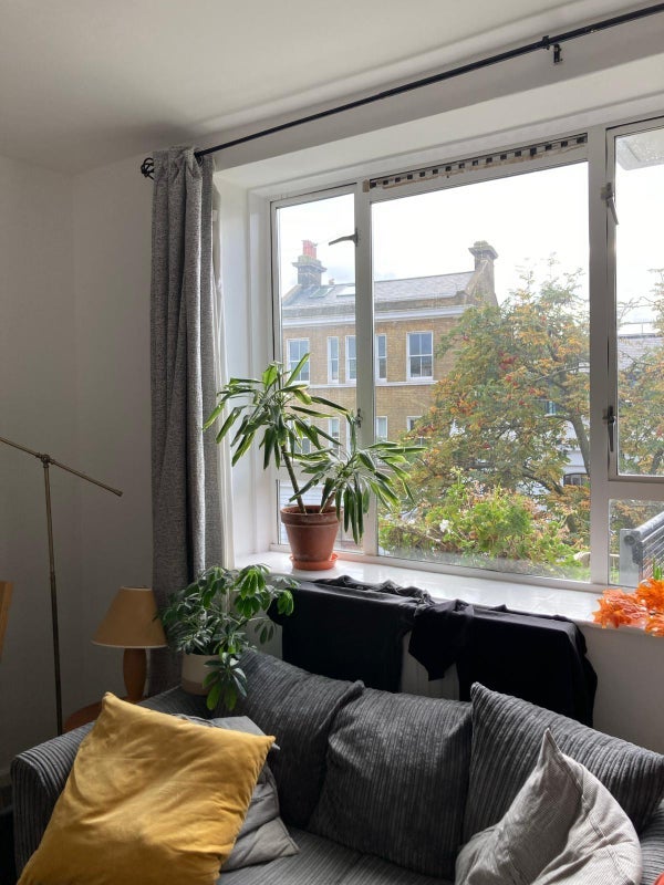 Room Packington Street in Greater London