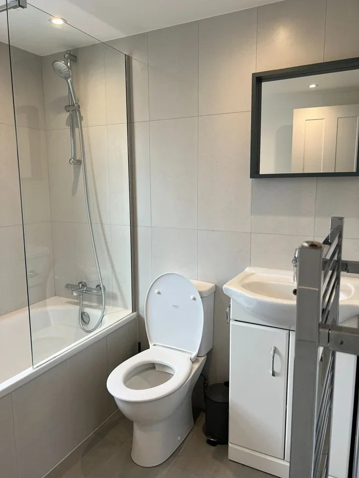 Flat Danesbury Road in Greater London