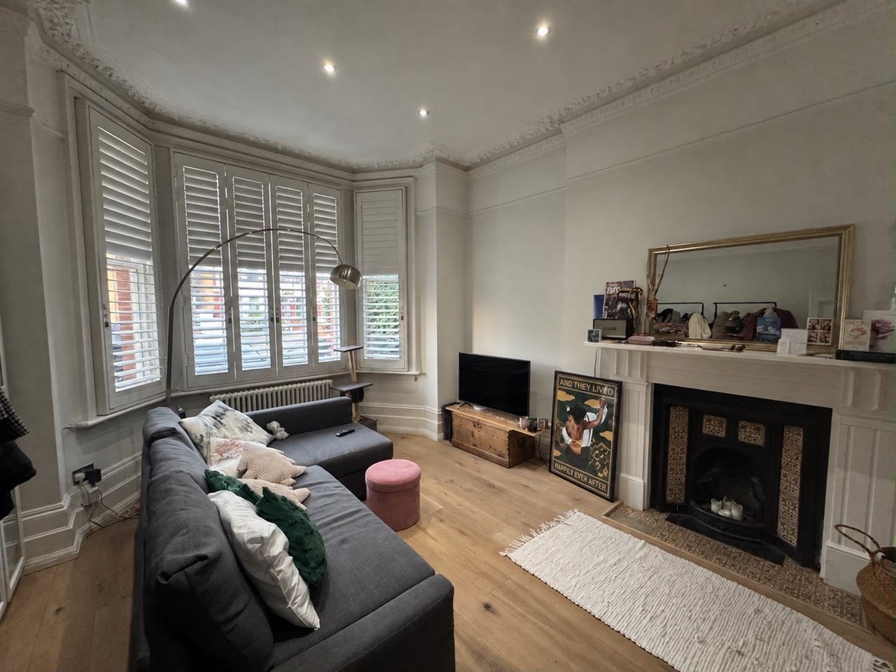 Flat Longley Road in Greater London