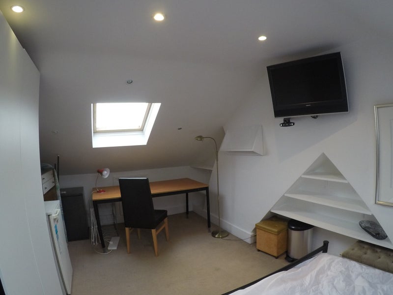 Room Turneville Road in Greater London