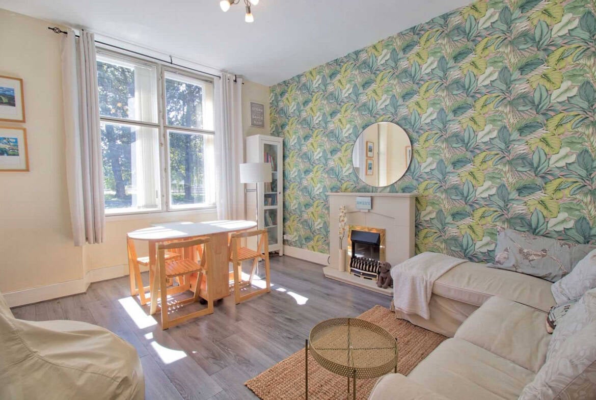 Flat Beith Street in Glasgow