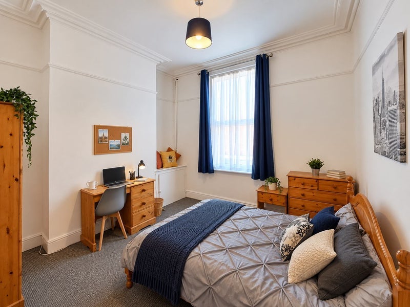 Room Hind Street in Preston