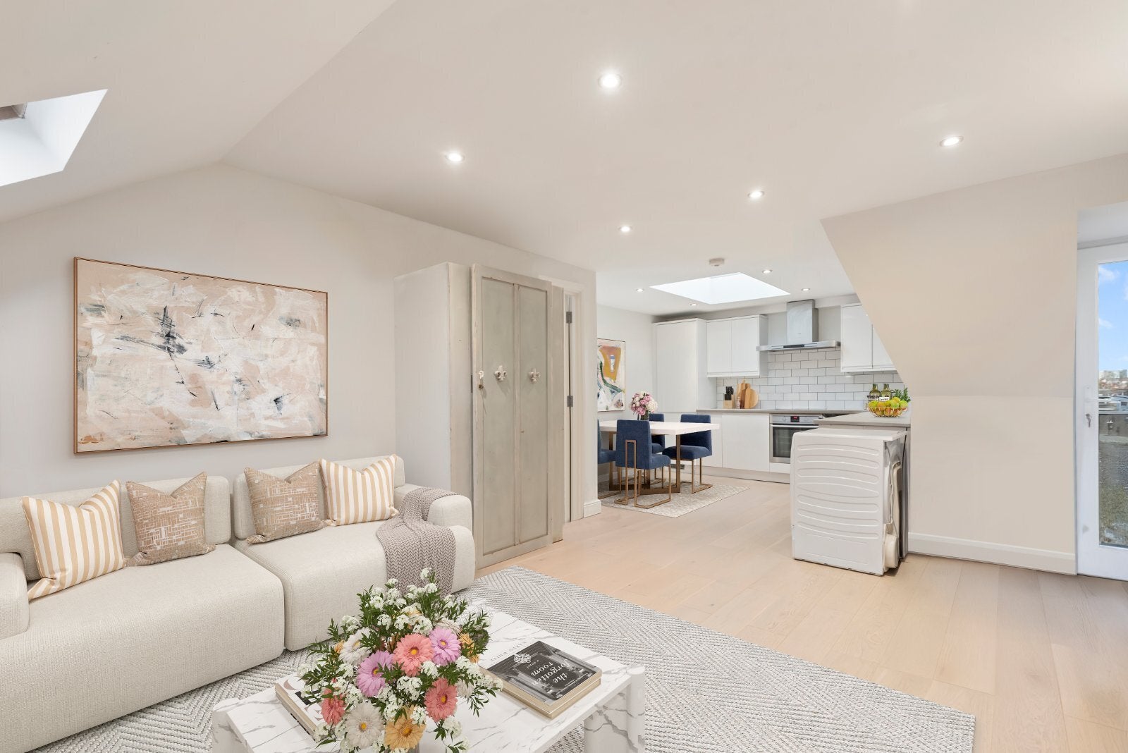 Flat Vera Road in Greater London