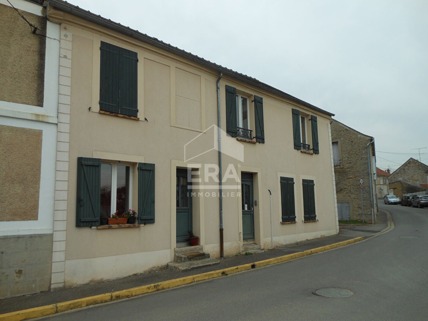 Appartement Rue Jude de Cresne à Ozouer-le-Voulgis