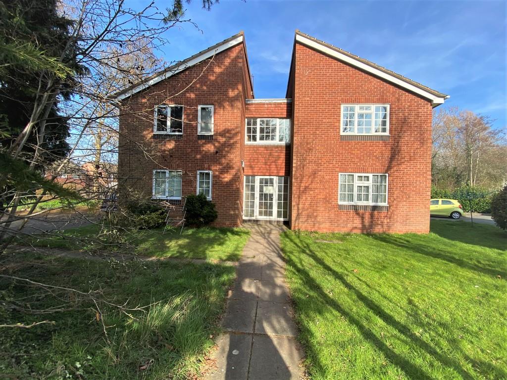 Flat Ebourne Close in Kenilworth