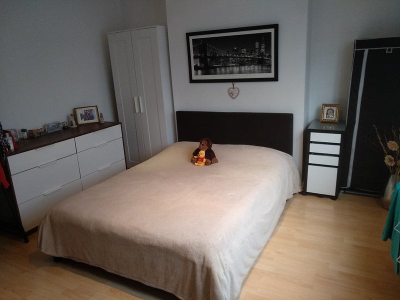 Room Fouracres Road in Newcastle upon Tyne