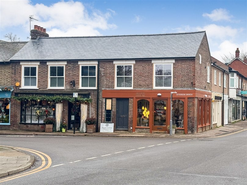 Flat Leyton Green in St Albans