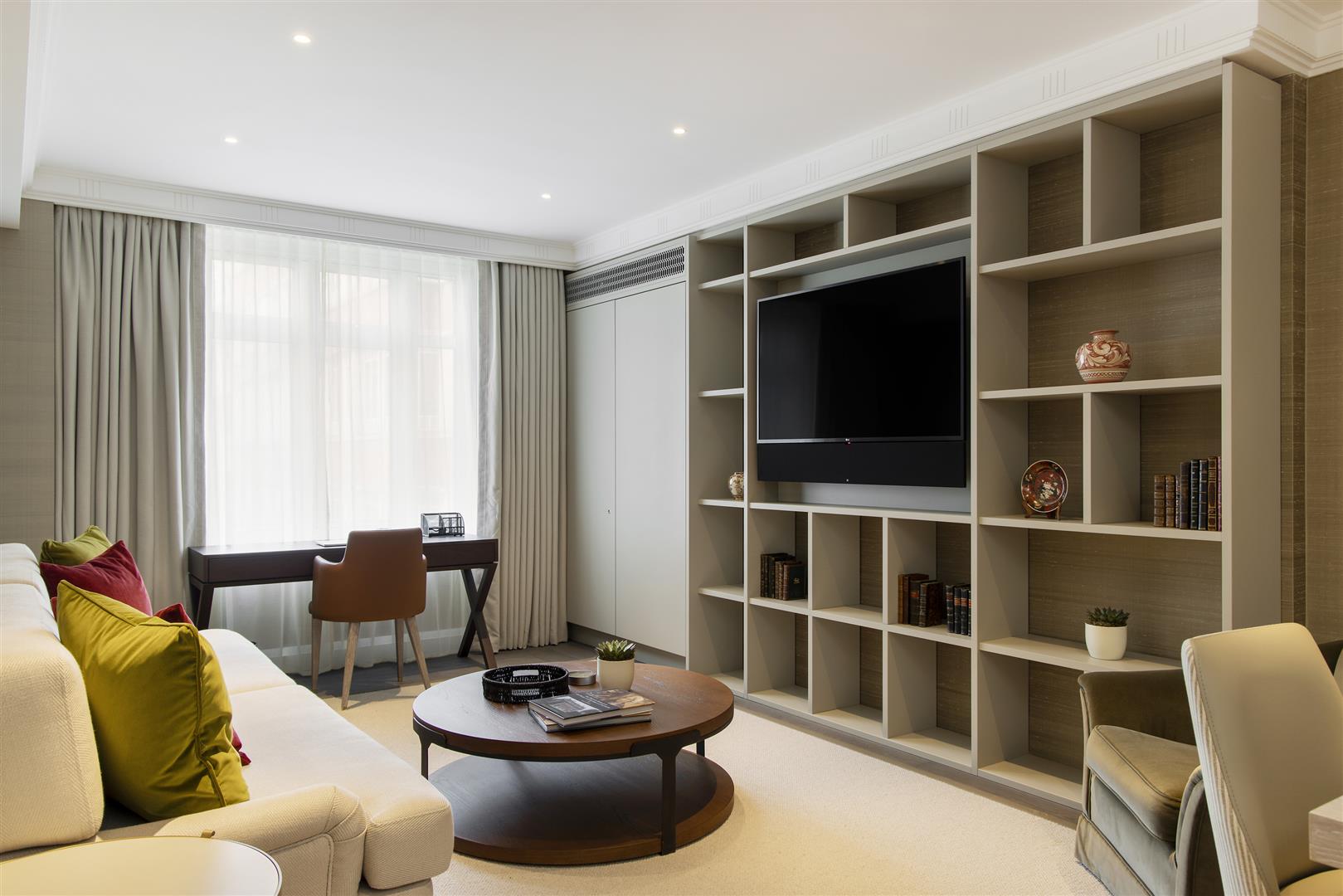 Flat Park Lane in City of Westminster