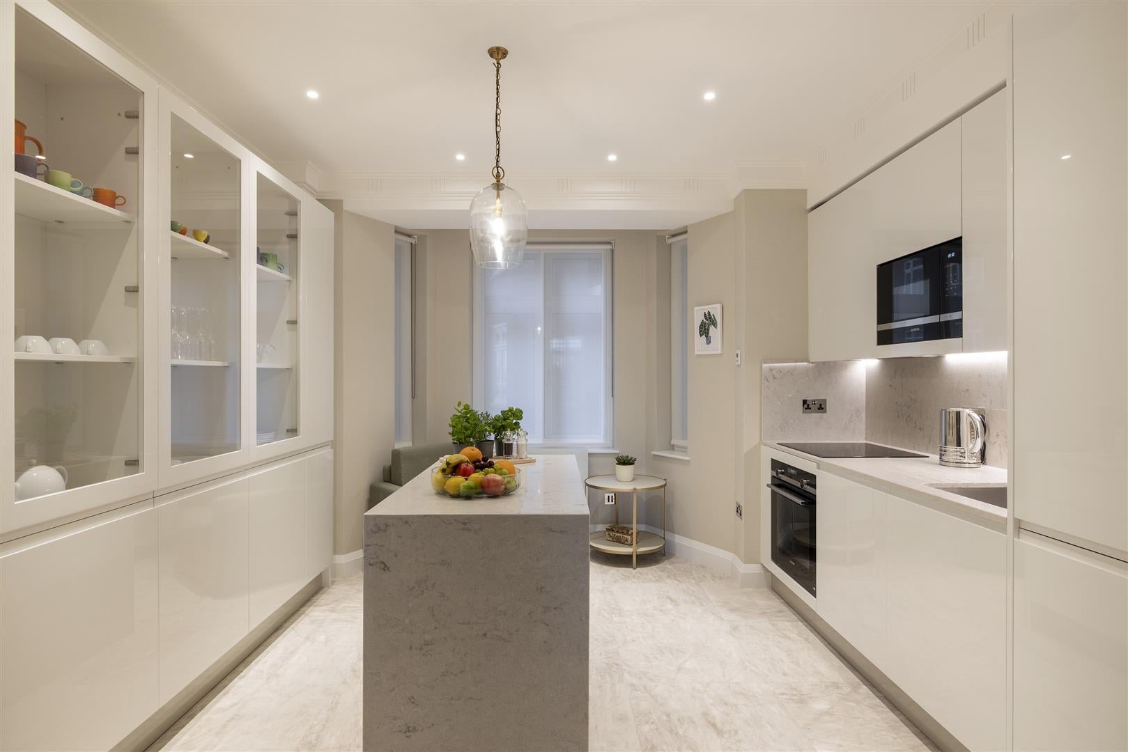 Flat Park Lane in City of Westminster
