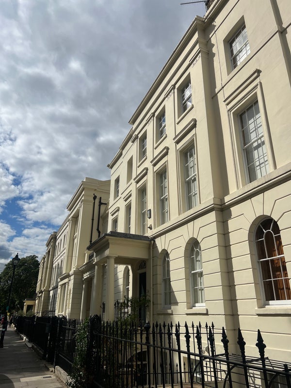 Room Tredegar Square in Greater London