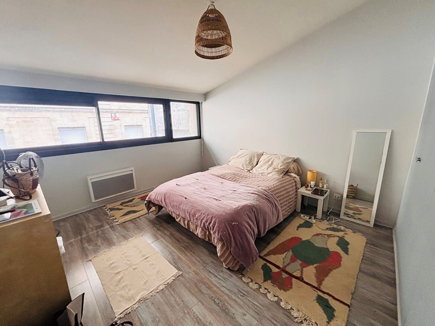 Appartement Place Gambetta à Bordeaux