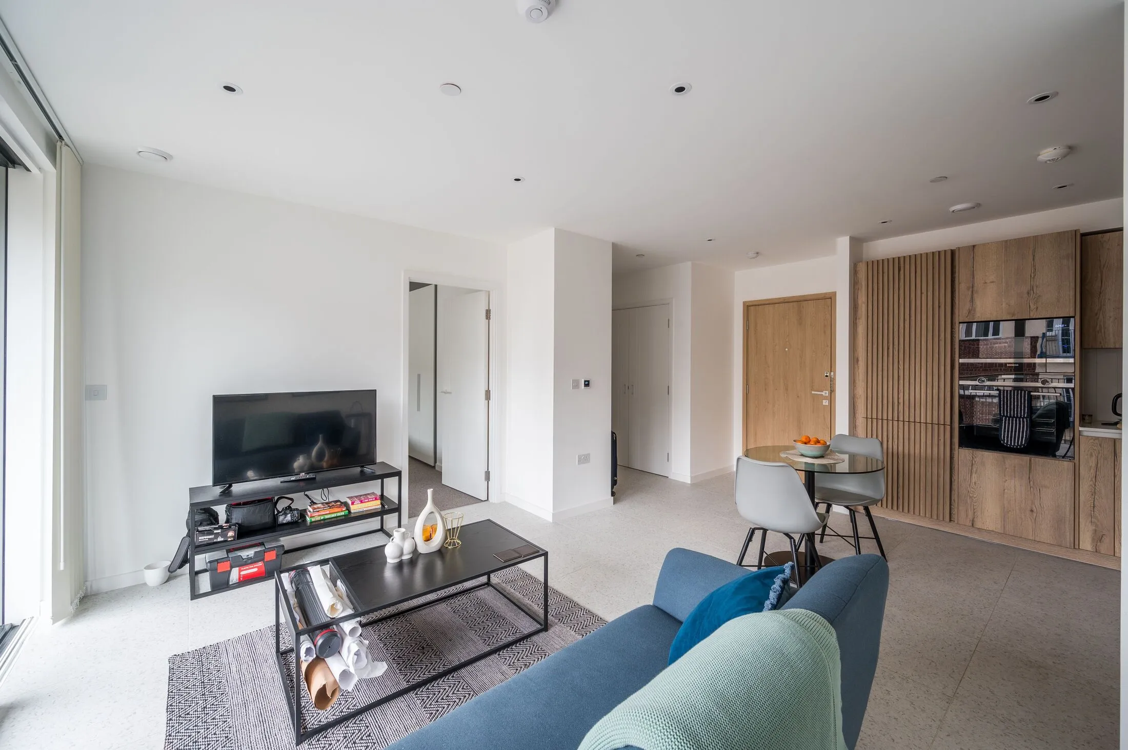 Flat Sidney Street in Greater London