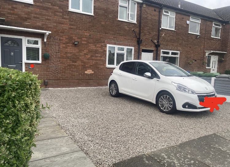 Room Rostherne Road in Trafford
