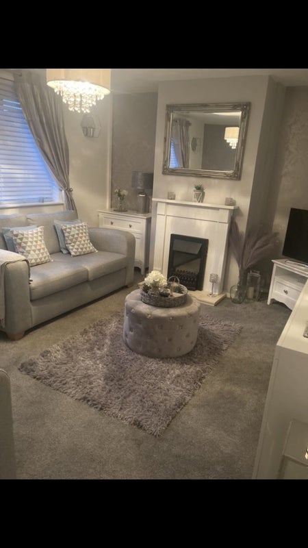 Room Rostherne Road in Trafford