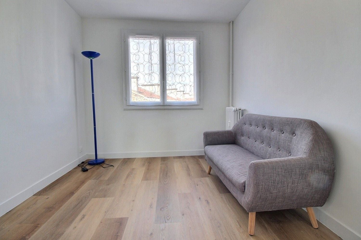 Flat Rue du Viaduc in Issy-les-Moulineaux