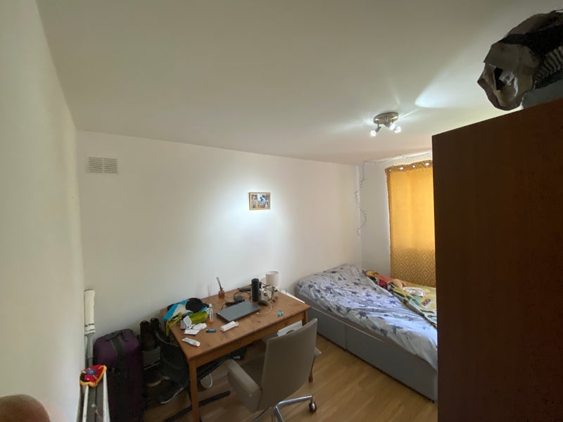 Room Brook Road in Manchester