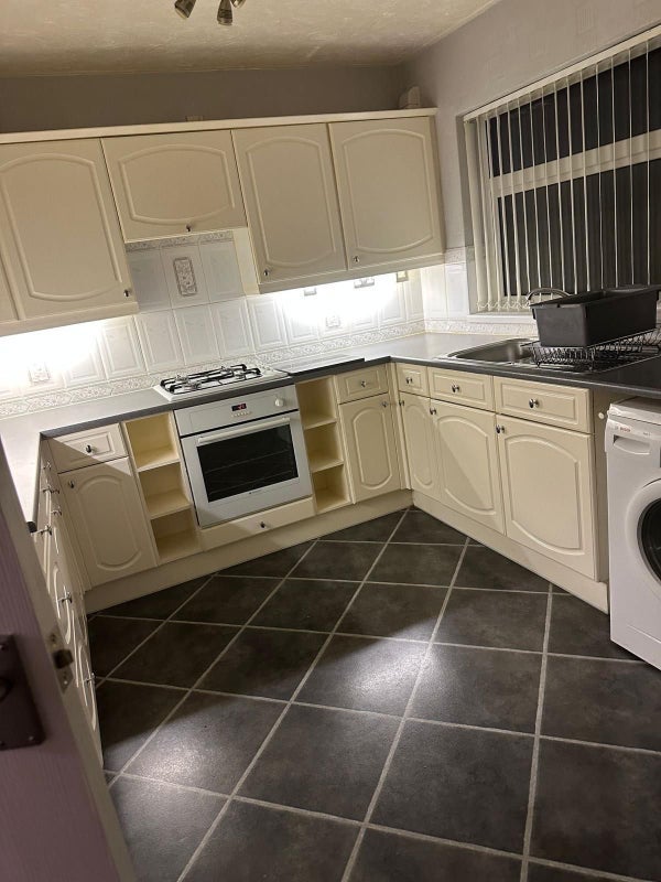 Room Unketts Road in Sandwell