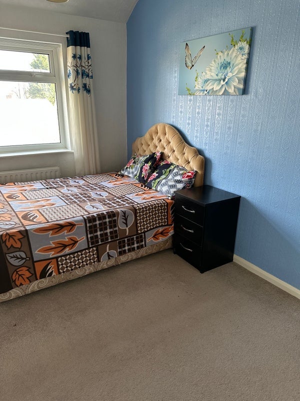 Room Unketts Road in Sandwell
