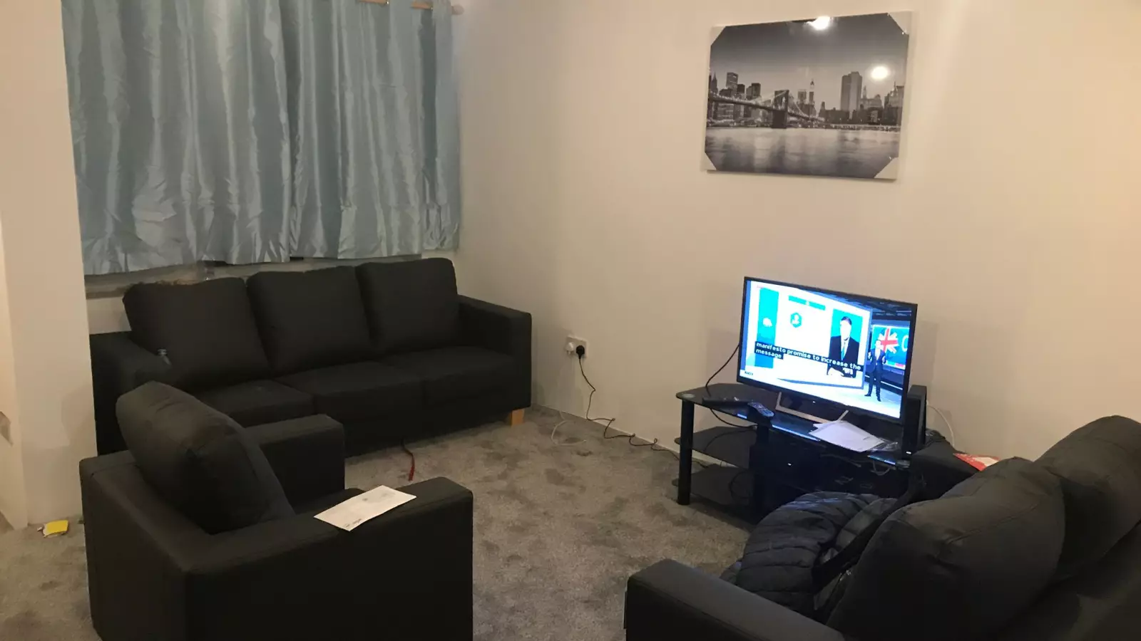 Flat Earlham Grove in Greater London