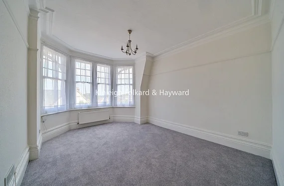 Flat Princes Lane in Greater London
