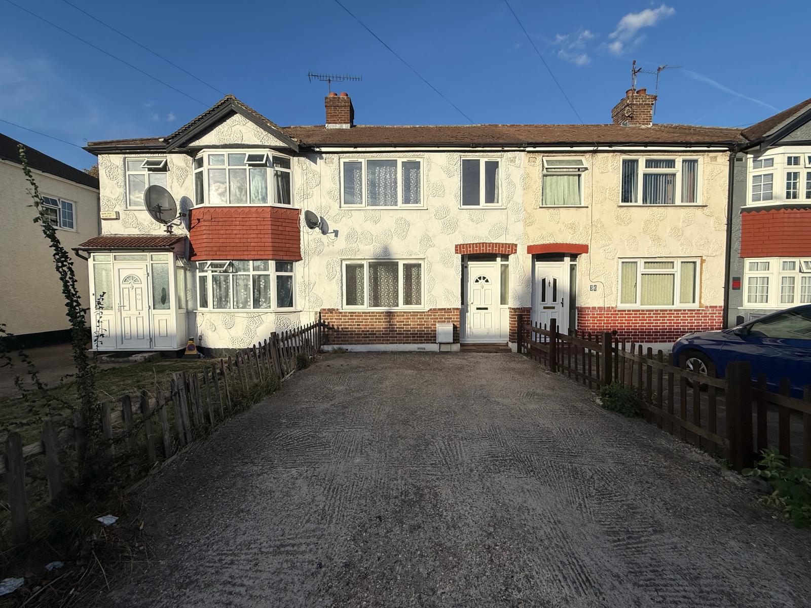 House Botwell Lane in Greater London