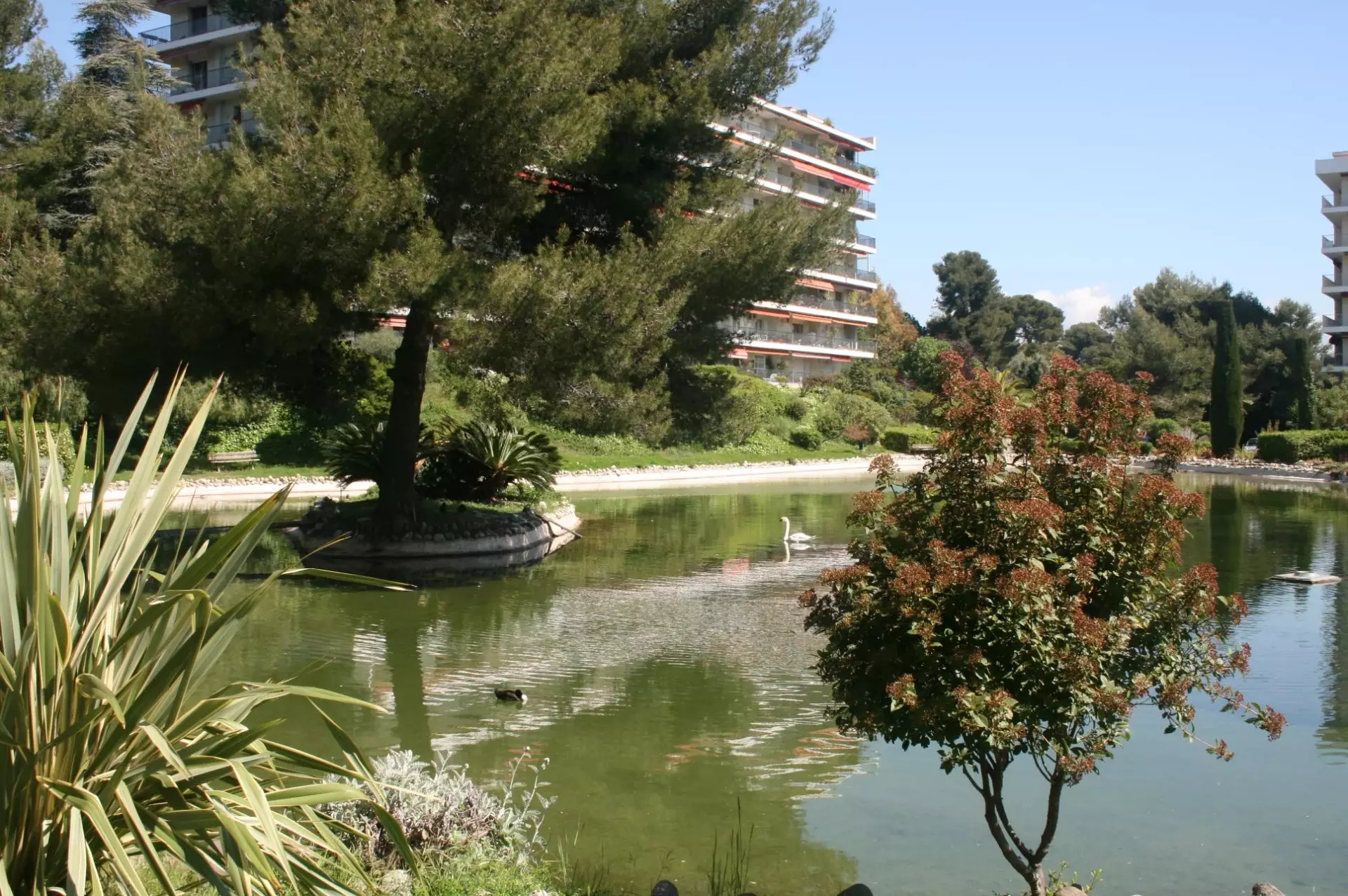 Chambre Avenue de la Gare à Cagnes-sur-Mer