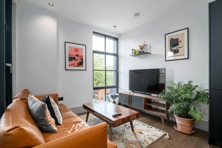 Flat Bracklyn Street in Greater London