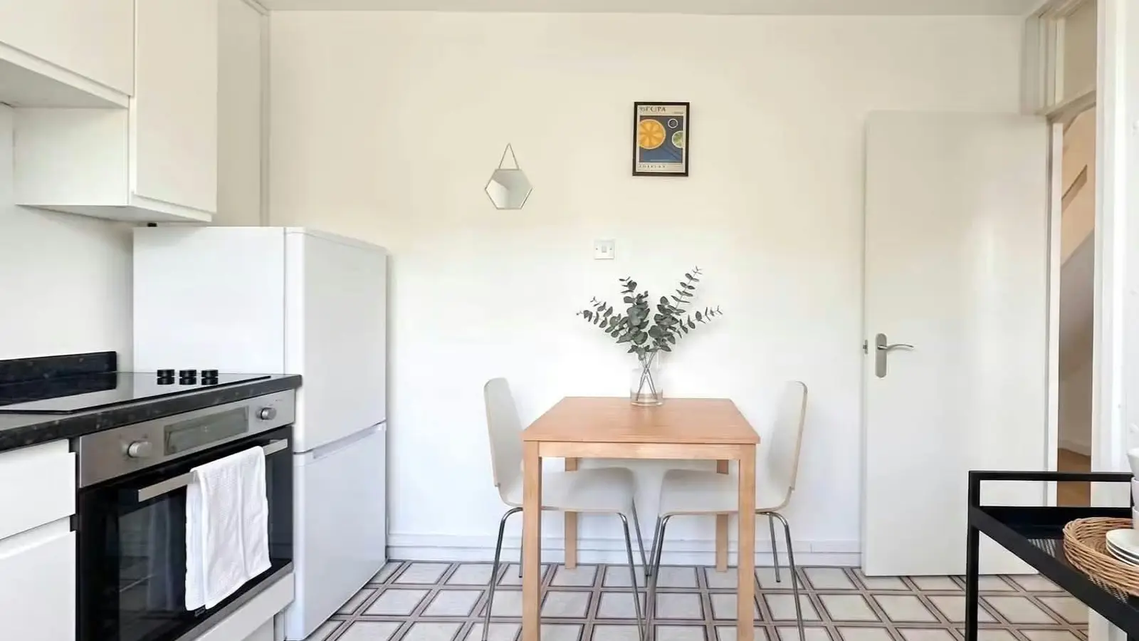 Room Darling Row in Greater London