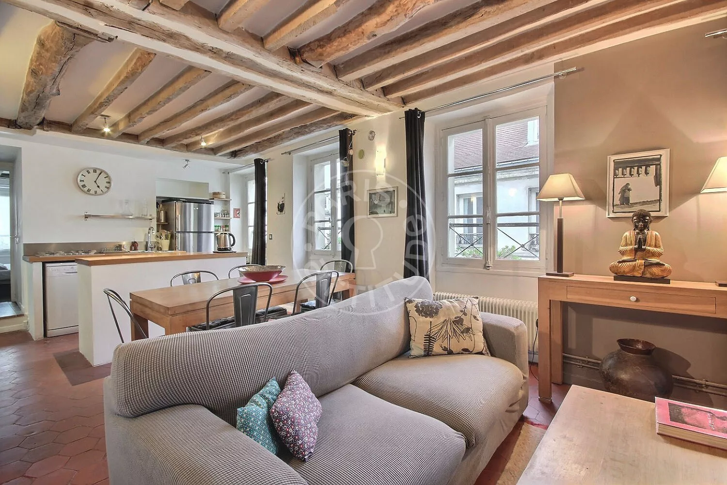 Flat Rue Charles-François Dupuis in Paris