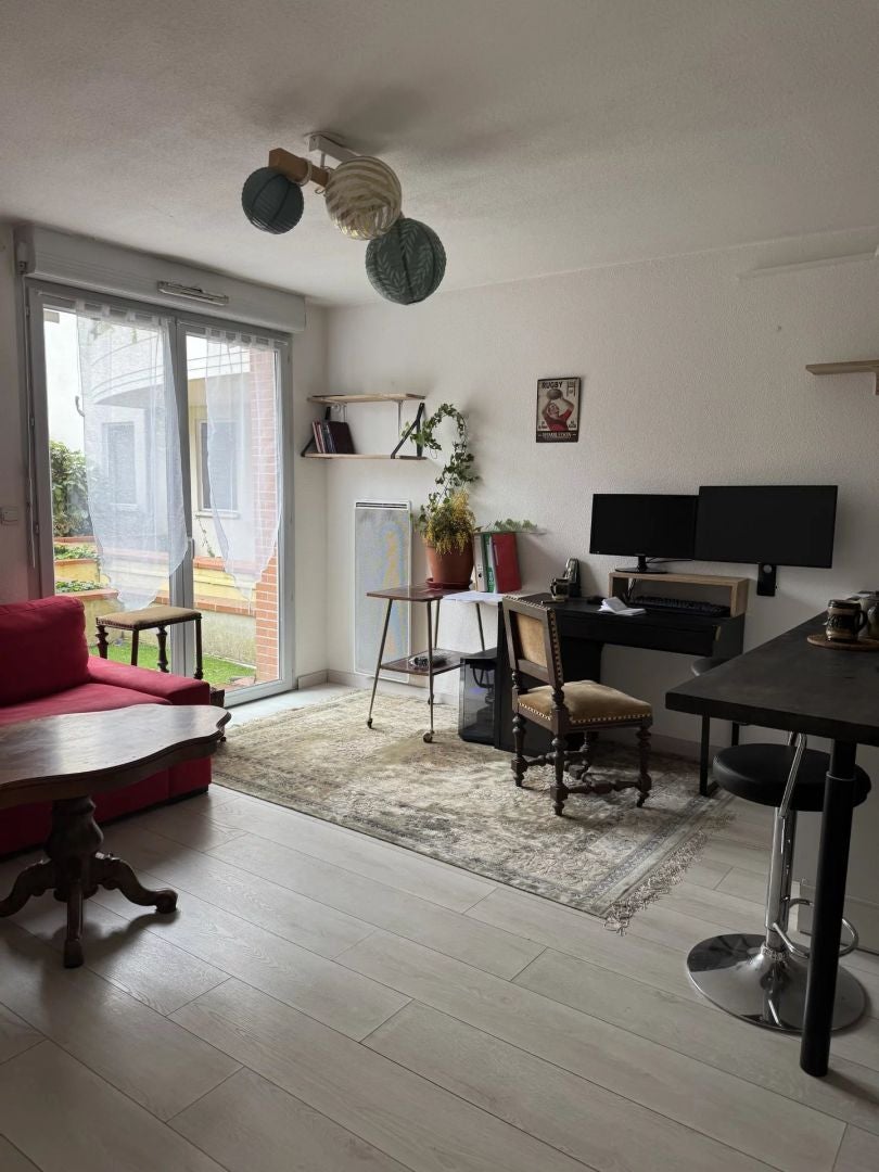 Appartement Avenue Antoine de Saint-Exupéry à Toulouse