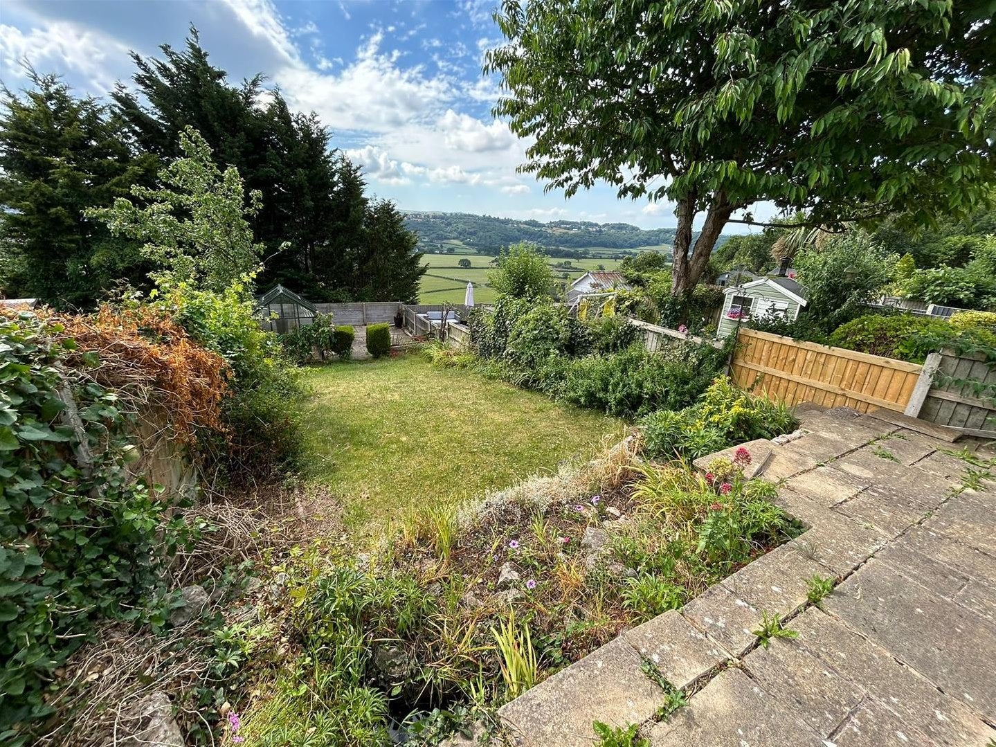 House Pendre Road in Penrhyn-Side