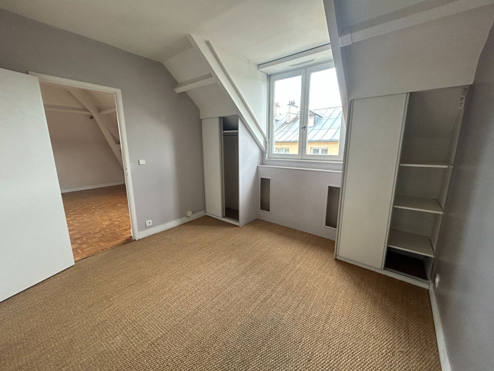 Appartement Impasse des Gendarmes à Versailles