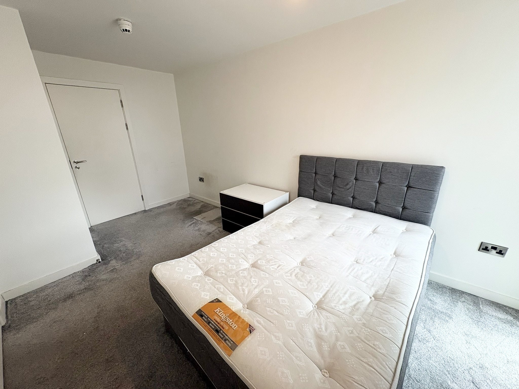 Flat Millbank Street in Manchester