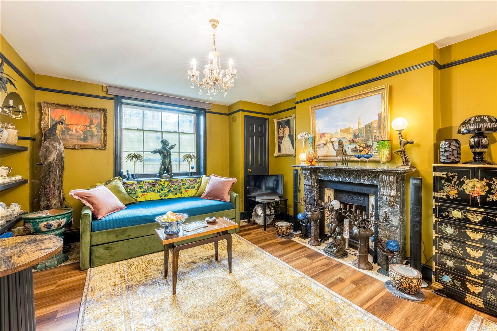Flat Lansdowne Place in Hove
