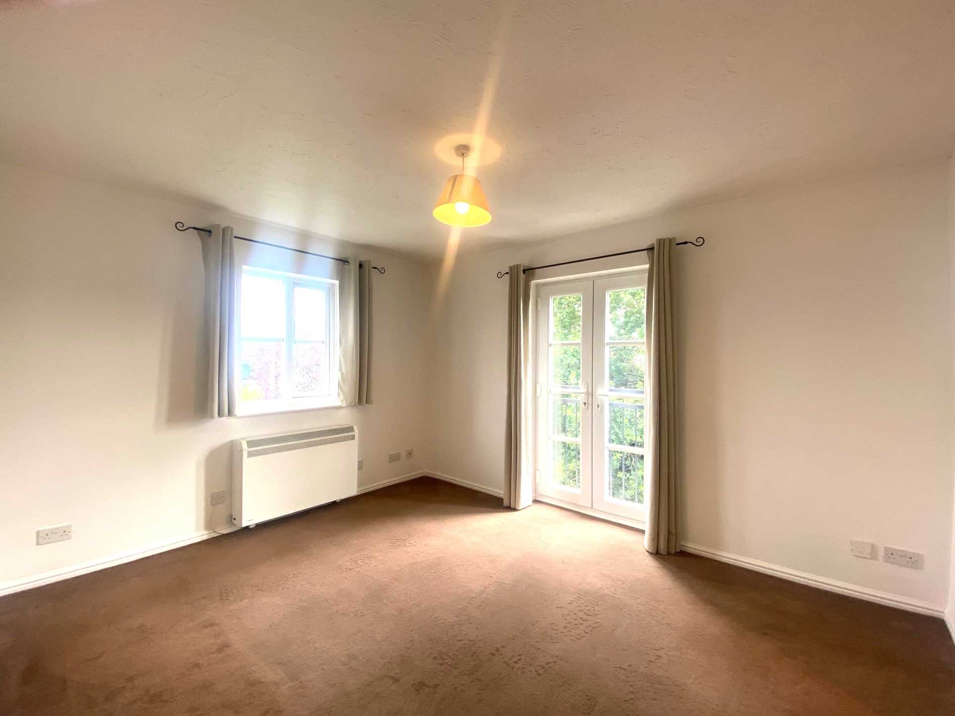 Flat Ensign Close in Southend-on-Sea