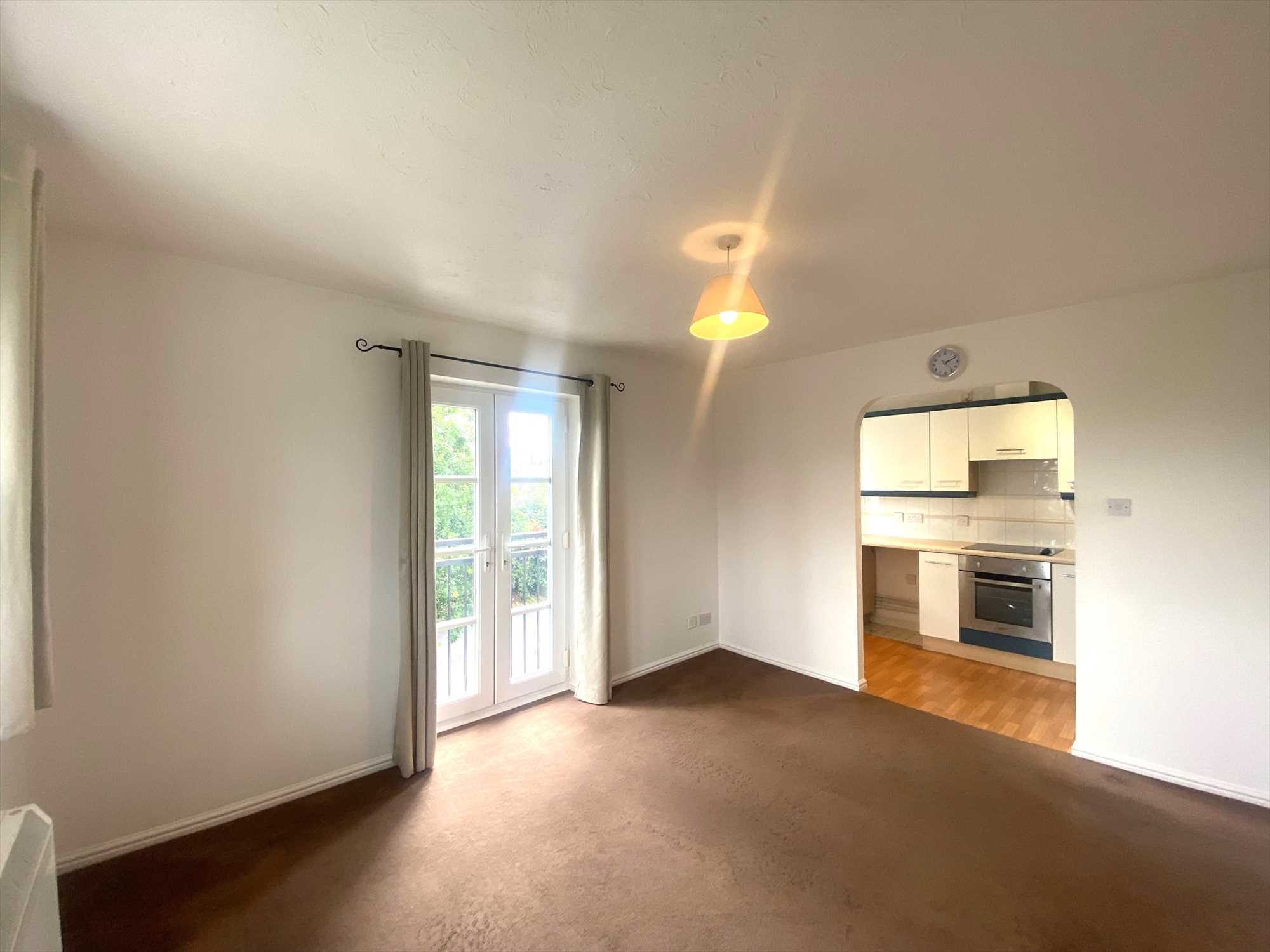 Flat Ensign Close in Southend-on-Sea