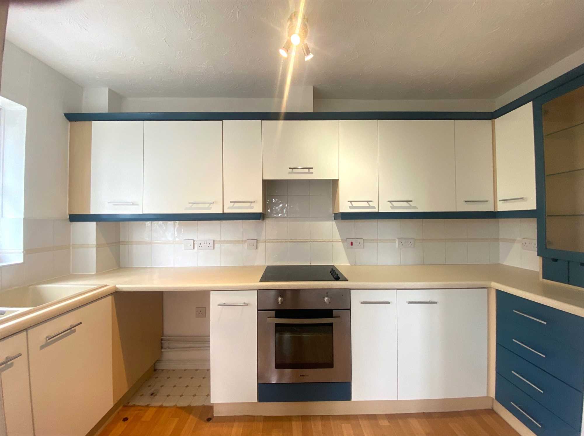 Flat Ensign Close in Southend-on-Sea
