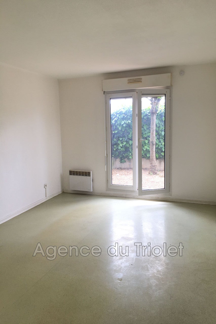 Room Place Alphonse Beau de Rochas in Grabels