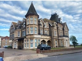Flat Marine Parade East in Clacton-on-Sea