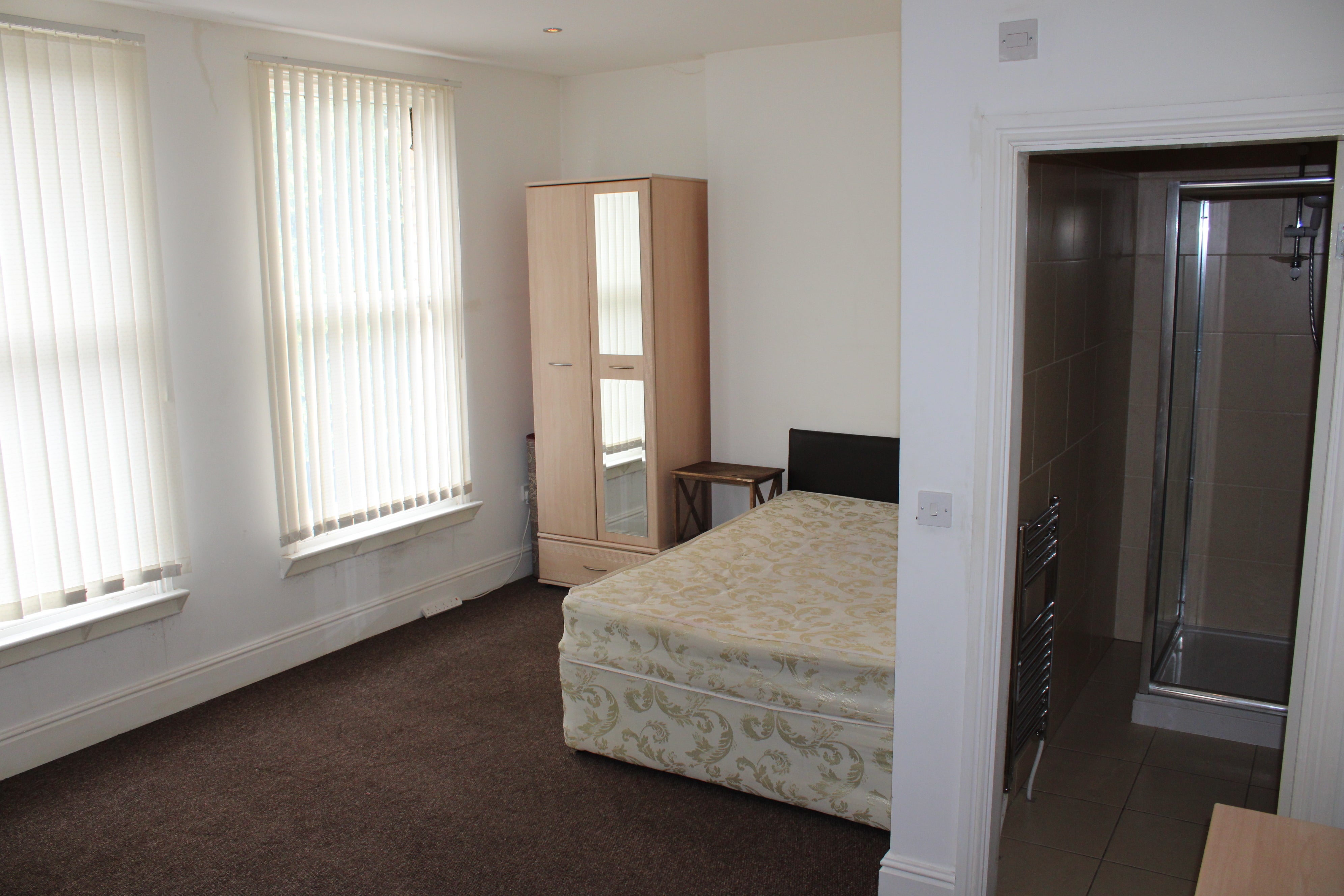 Flat Selborne Street in Liverpool