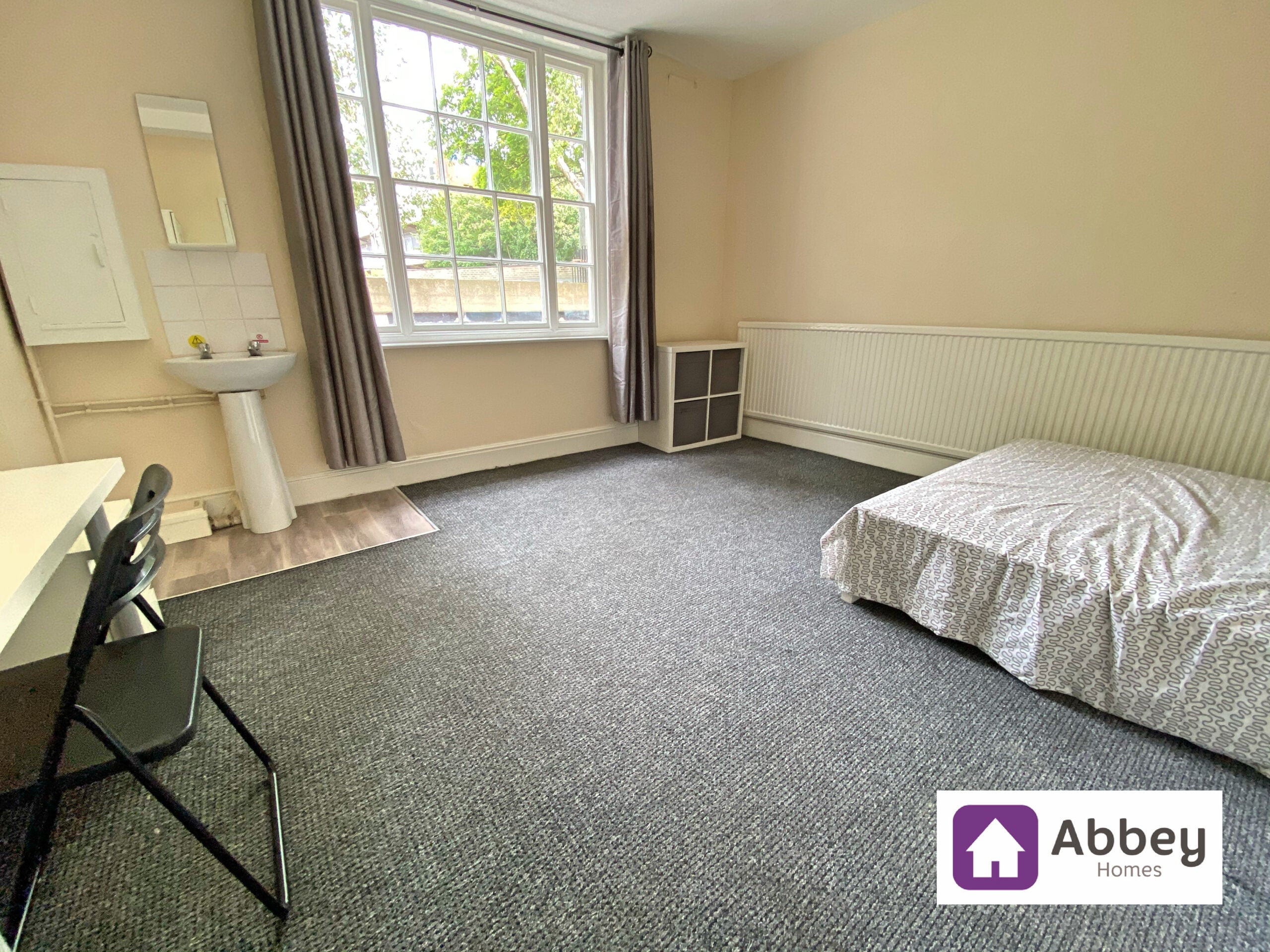 Room Talbot Lane in Leicester