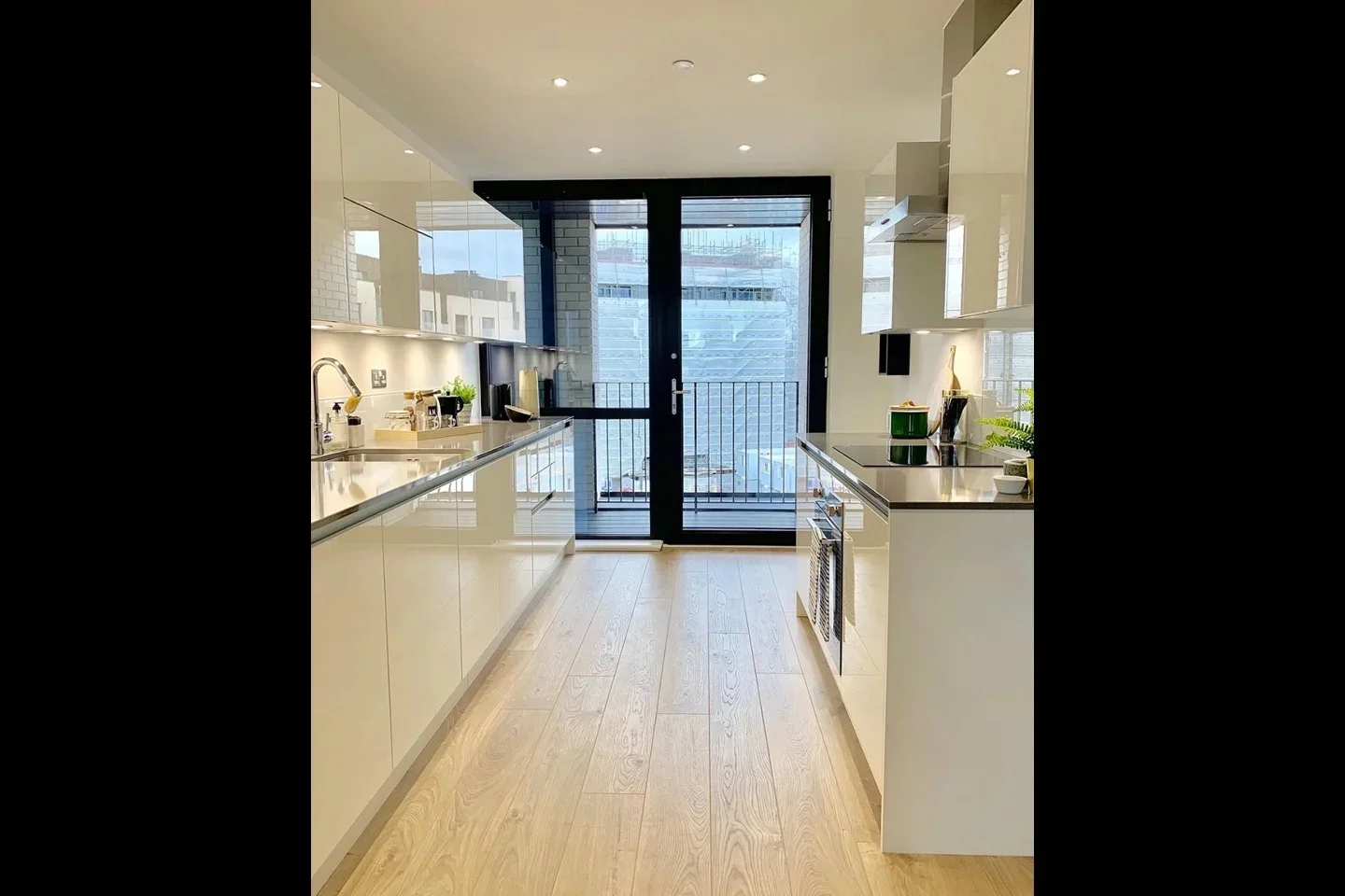 Flat Goswell Road in Greater London