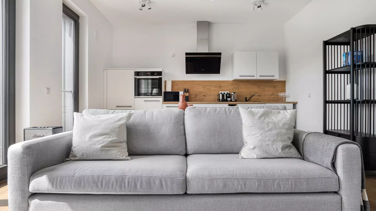 Wohnung Dunckerstraße in Berlin