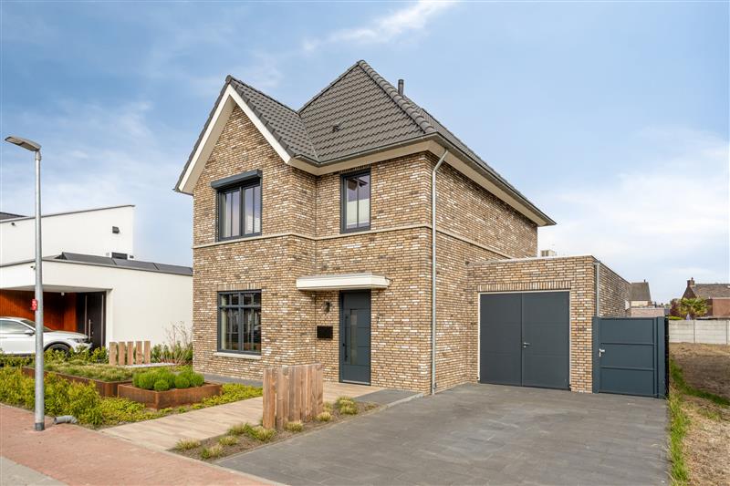Huis Paulsstraat 7 in Ell