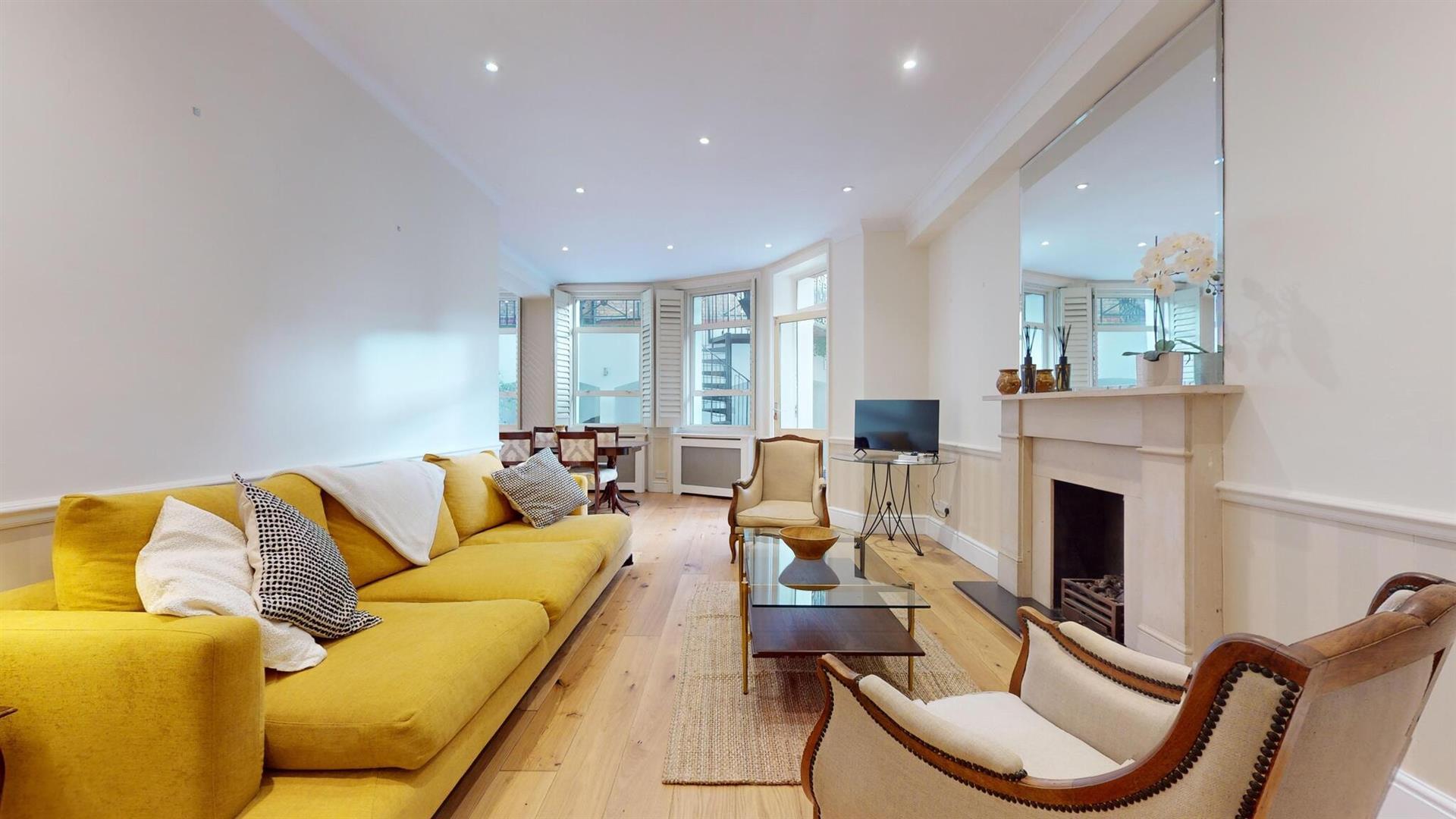 Flat Old Brompton Road in Greater London