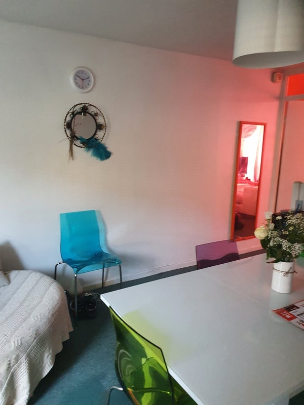 Room Aitken Close in Greater London