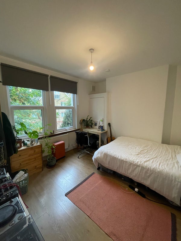 Room Kinsale Road in Greater London